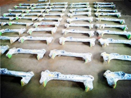 花崗石夾具打包完成待出口產(chǎn)品展示--河北東圣吊索具制造有限公司--小型攪拌機(jī)|石材夾具|液壓堆高車|手動(dòng)叉車 花崗石夾具打包完成待出口產(chǎn)品展示--河北東圣吊索具制造有限公司--小型攪拌機(jī)|石材夾具|液壓堆高車|手動(dòng)叉車