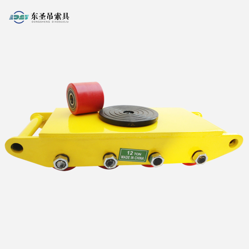 12噸搬運(yùn)小坦克車和膠輪