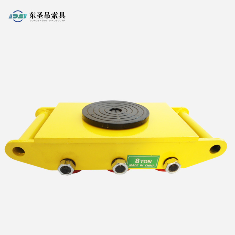 8噸搬運(yùn)小坦克車